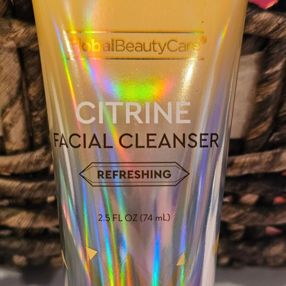 Global Beauty Care Bundle - Picture 3 of 7